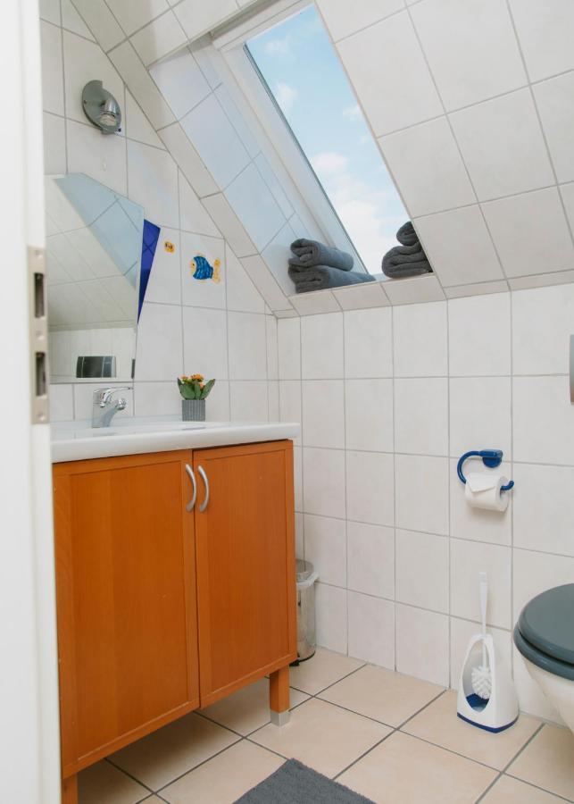 Gaestehaus Vigliarolo Gewerblich Jedes Zimmer Eigenes Bad Gemeinschaftskueche Elmshorn Eksteriør bilde