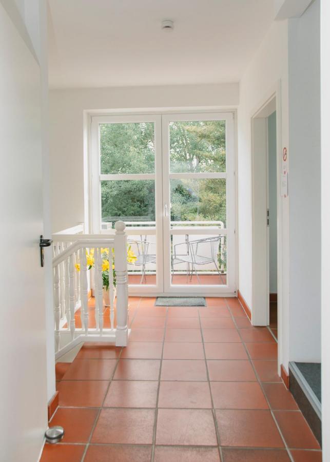 Gaestehaus Vigliarolo Gewerblich Jedes Zimmer Eigenes Bad Gemeinschaftskueche Elmshorn Eksteriør bilde